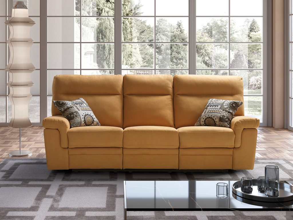 Divano 3 posti con 2 relax colore Senape