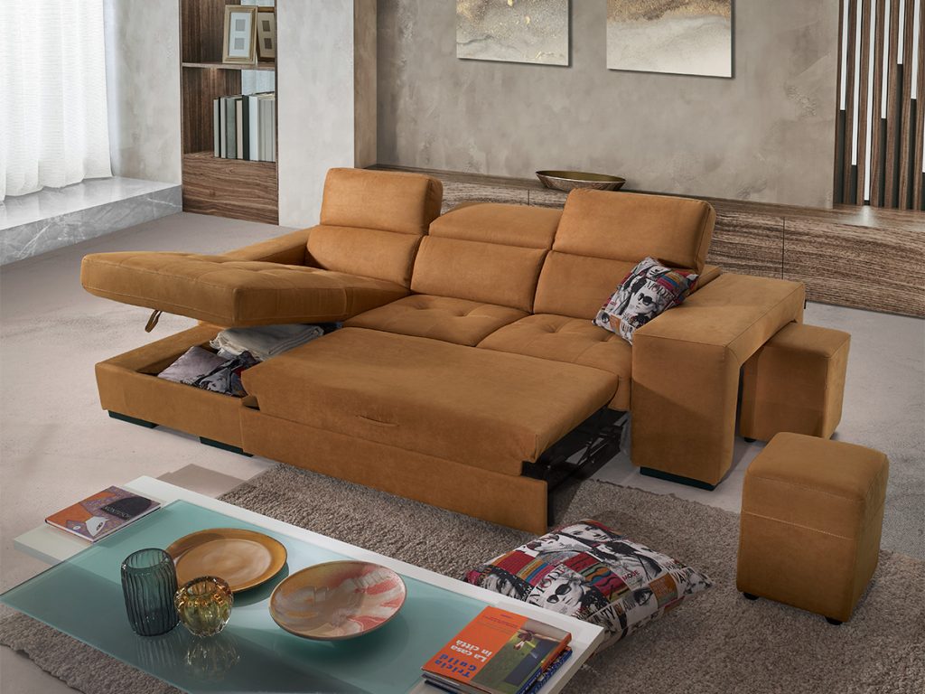 Milos divano con chaise longue in tessuto caramello