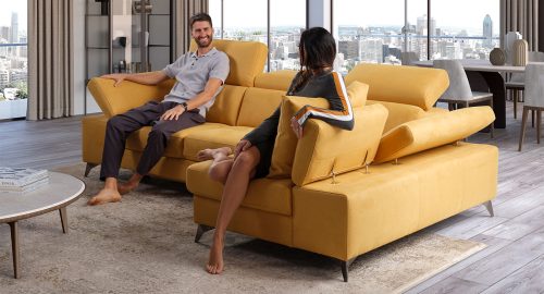 sandy divano angolare con chaise longue e doppio bracciolo regolabile giallo