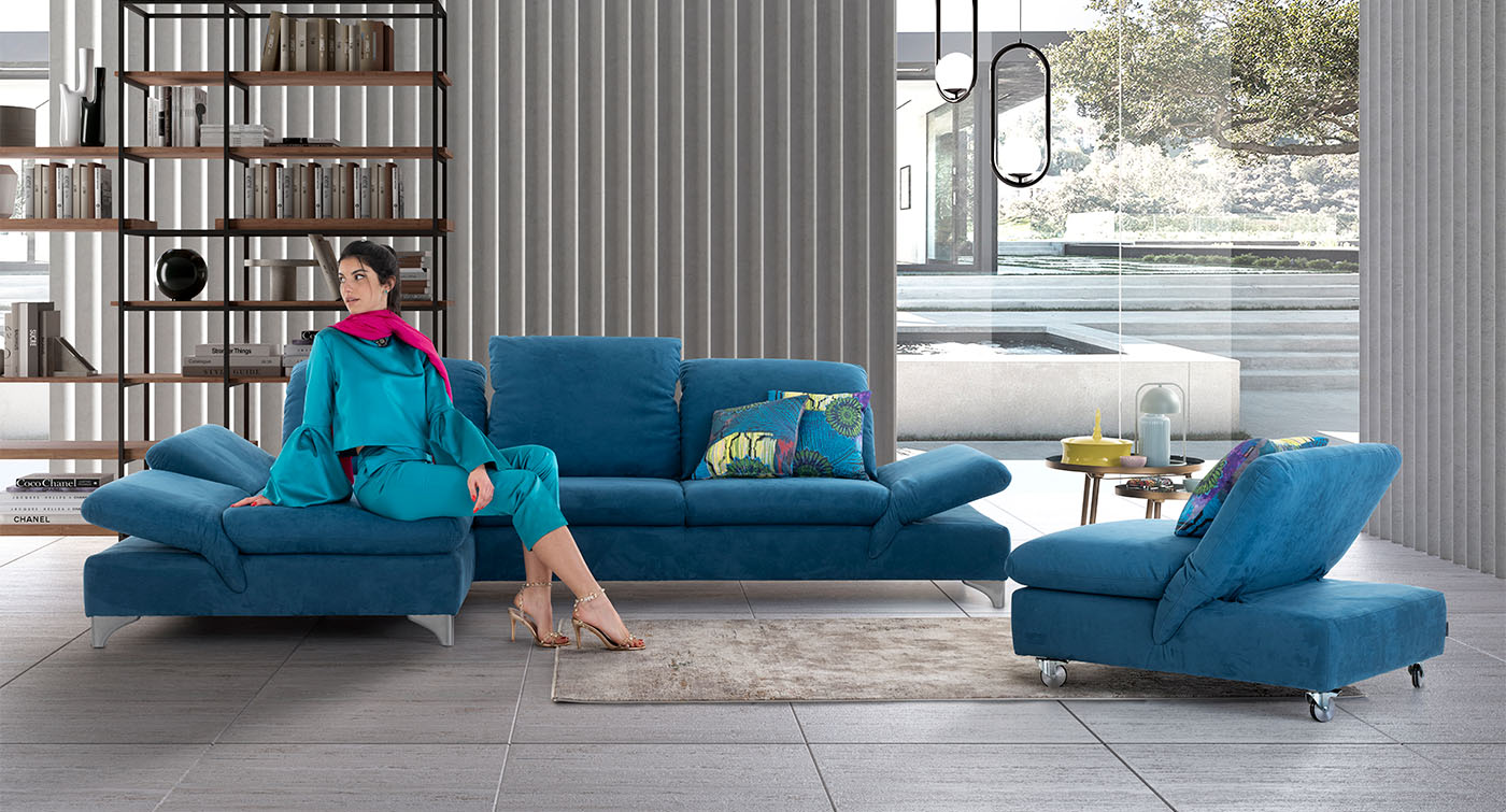 taylor divano angolare con chaise longue blu