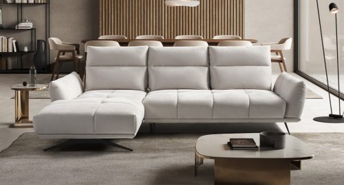 Piuma divano angolare con chaise longue in tessuto idrorepellente bianco