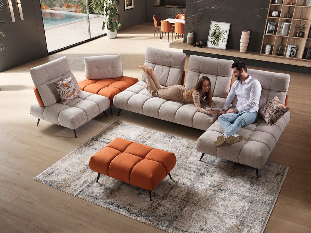 Essenza divano componibile bicolore beige e arancio