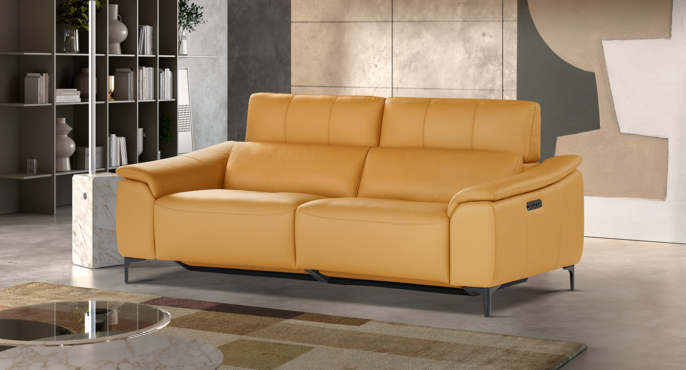 domus divano lineare con relax elettrico giallo