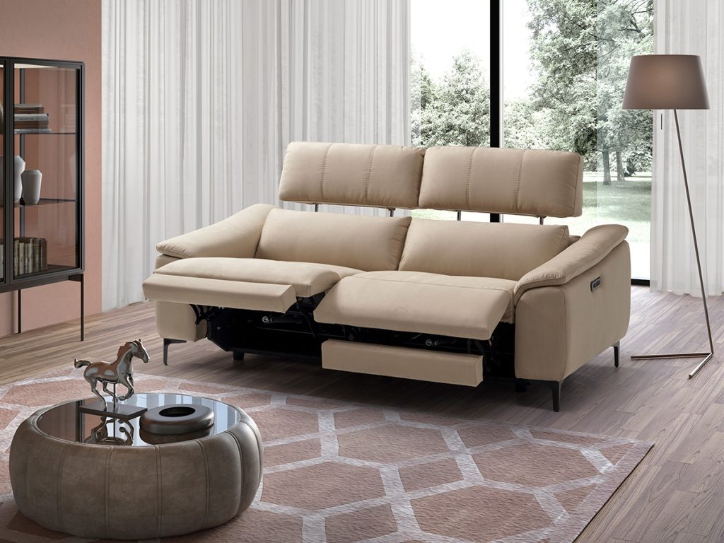 Domus divano lineare con 2 relax elettrici beige