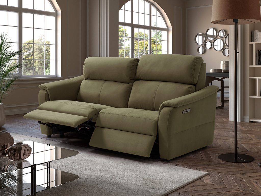 romeo divano lineare con relax elettrici verde