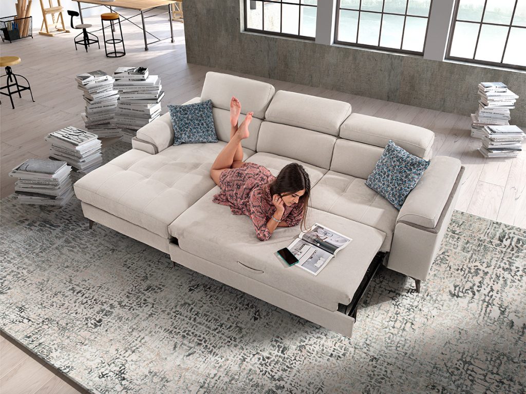 Eden divano angolare con chaise longue grigio chiaro