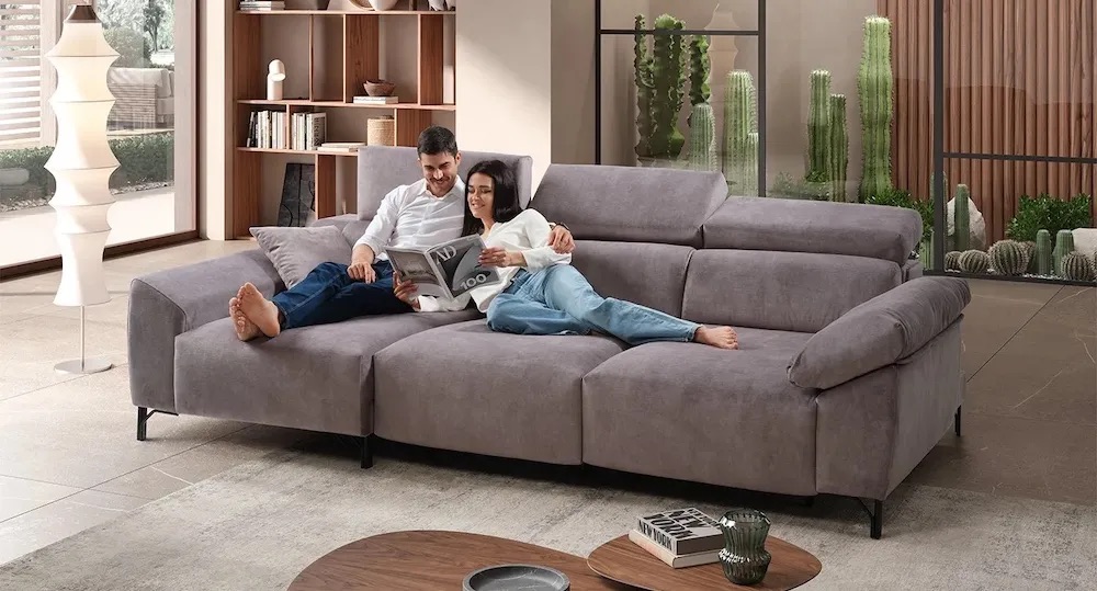 Salotti eleganti moderni: esempio con divano modulare Armonia dalle linee eleganti